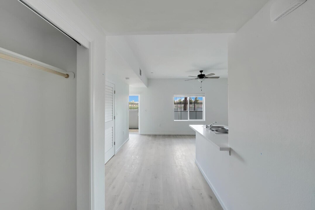 2030 Millennium Wy in Hanford, CA - Building Photo