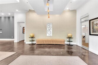 870 Inman Vlg Pkwy NE in Atlanta, GA - Building Photo - Building Photo