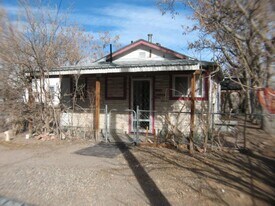 160 1/2 Idaho Ave in Pueblo, CO - Building Photo