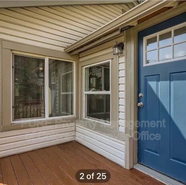 925 Harlan St in Lakewood, CO - Building Photo - Building Photo