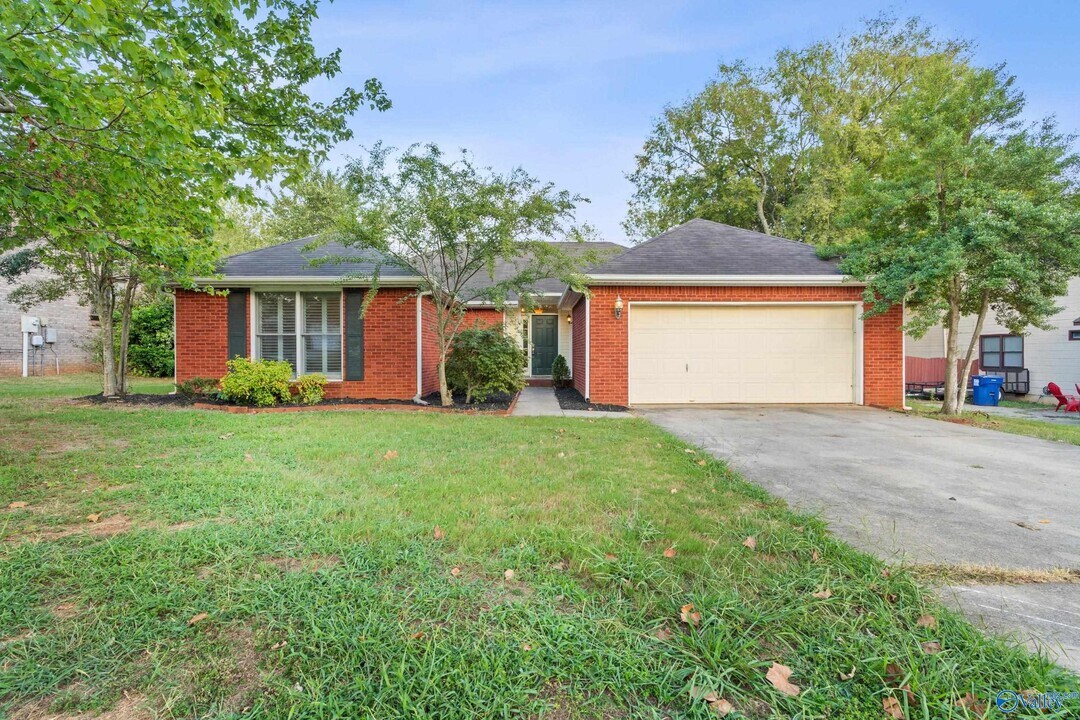 115 Telluride Dr in Madison, AL - Building Photo