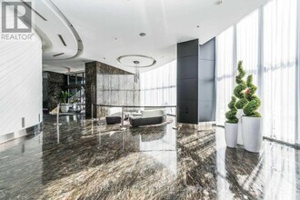 60 Absolute Ave in Mississauga, ON - Building Photo - Building Photo