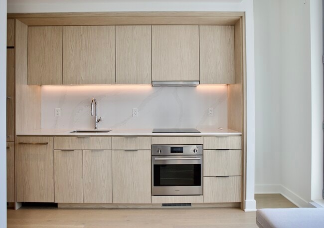 1200 Drummond Rue in Montréal, QC - Building Photo - Building Photo