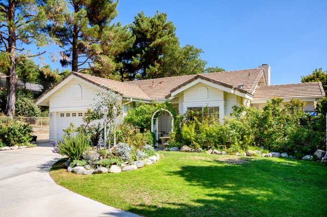 property at 27031 Benton Ct