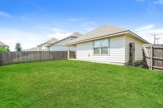 8213 Tree Ln in Fort Worth, TX - Building Photo - Building Photo