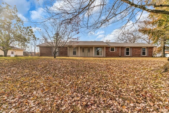 341 Hickory Dr in Old Hickory, TN - Building Photo - Building Photo
