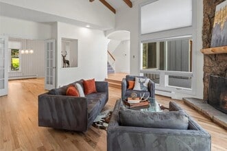 2308 Hearth Dr in Evergreen, CO - Building Photo - Building Photo