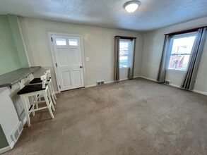 1007 Allaire Ave in Monaca, PA - Building Photo - Building Photo