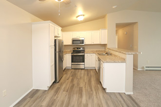 East Gate Apartments in Weston, WI - Building Photo - Interior Photo