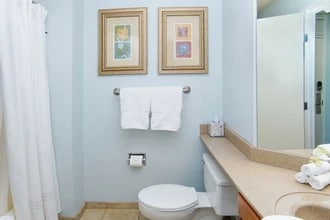 5680 Creeks Crossing, Unit 5680 in Williamsburg, MI - Foto de edificio - Building Photo