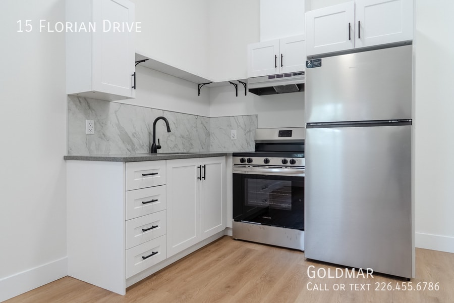 BRAND NEW - 1 bedroom in the town of Essex! in Essex, ON - Building Photo