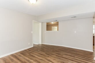 3045 W 15th St in Jacksonville, FL - Building Photo - Building Photo