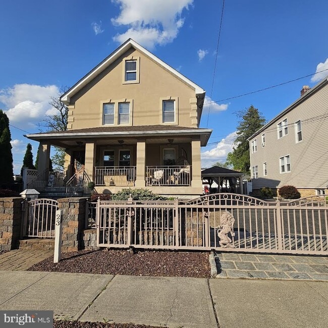 property at 23 Long Ave