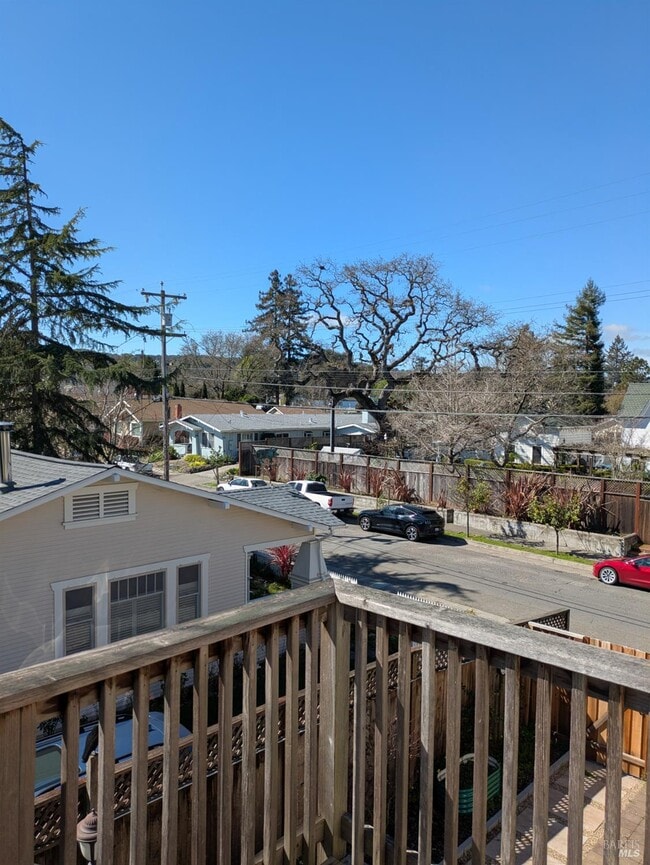 400 6th St in Petaluma, CA - Building Photo - Building Photo