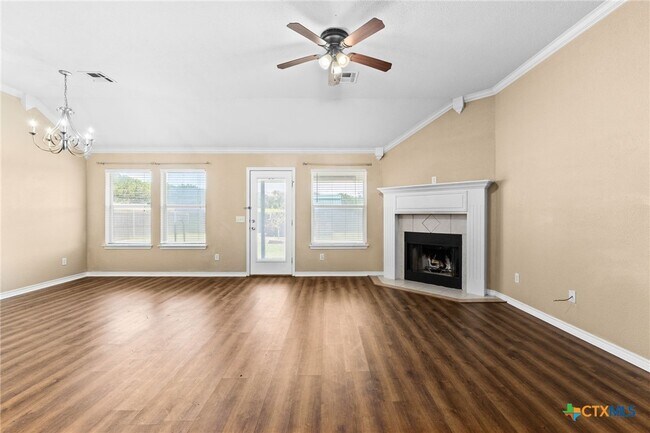 300 Co Rd 3351 in Kempner, TX - Building Photo - Building Photo