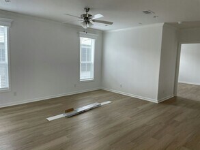 748 Arbor Estates Way in Plant City, FL - Building Photo - Building Photo