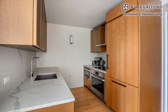 420 E 54th St in New York, NY - Building Photo - Building Photo