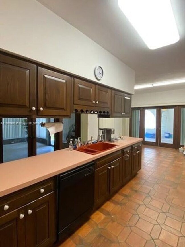 4450 S Jog Rd in Greenacres, FL - Building Photo - Building Photo