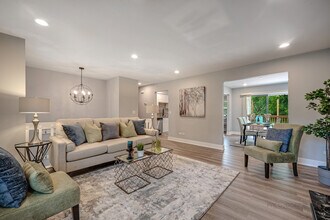 110 Haman Rd in Barrington, IL - Building Photo - Building Photo