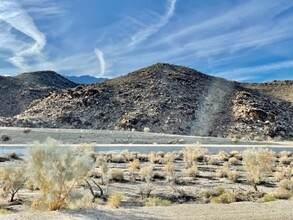 36953 Bankside Dr in Cathedral City, CA - Building Photo - Building Photo