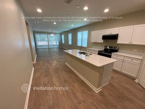 11004 Chitwood Dr in Jacksonville, FL - Building Photo - Building Photo