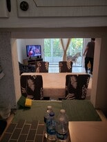 300 NE 14th Ave in Hallandale Beach, FL - Building Photo