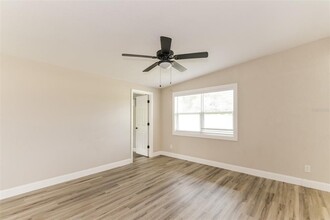2615 Lafayette Rd in Bradenton, FL - Building Photo - Building Photo