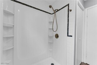 302 Louisiana Ave in Lorain, OH - Building Photo - Building Photo