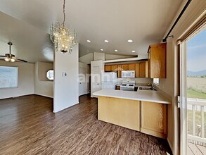 2715 W 2300 S in Syracuse, UT - Building Photo - Building Photo