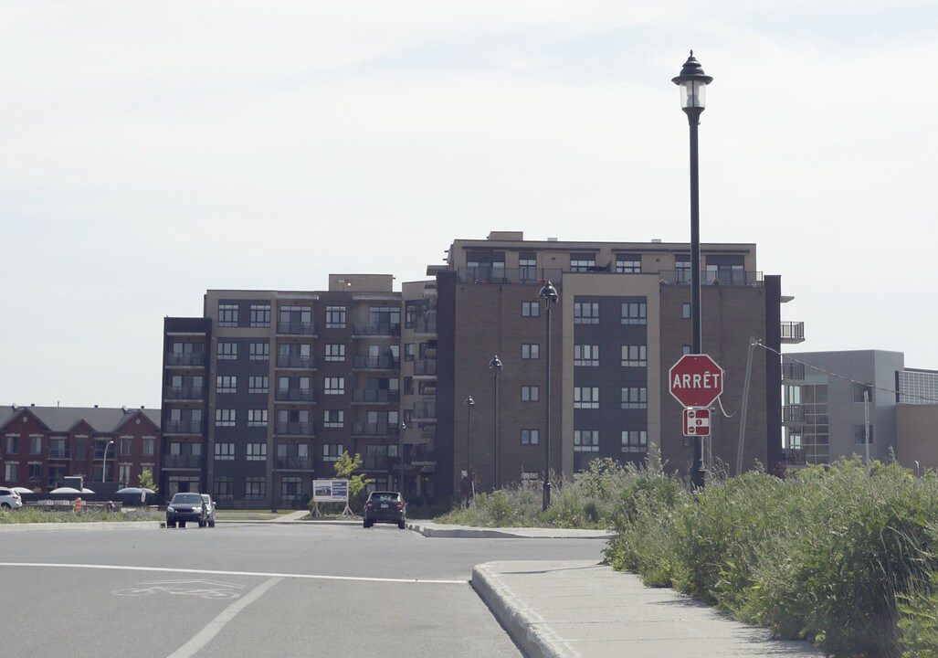 Les Condos Bella Vista Phase 1 in Montréal, QC - Building Photo