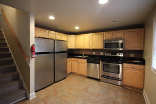 703 Washtenaw Ave, Unit 1 in Ypsilanti, MI - Foto de edificio - Building Photo