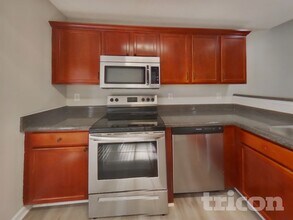 225 Lossie Ln in Mcdonough, GA - Building Photo - Building Photo