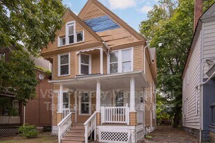 1583 E 84th St in Cleveland, OH - Building Photo