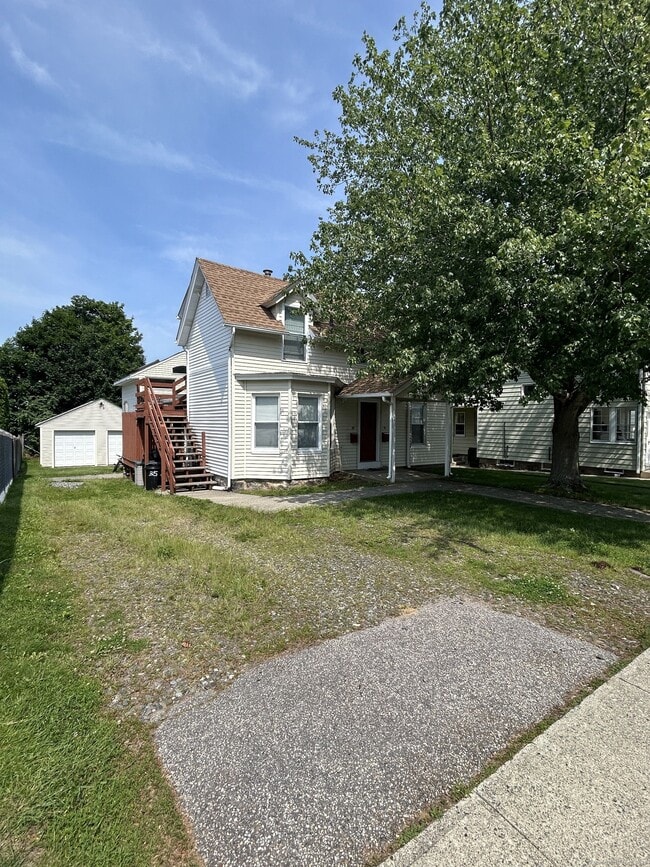 property at 33 Chicago Ave