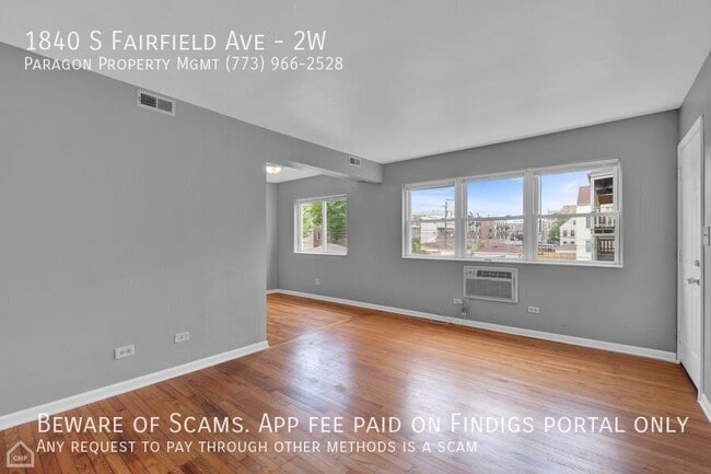 1840-1850 S Fairfield Ave