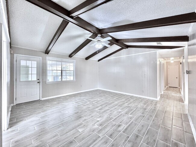 4738 Woodlyn Dr in Baton Rouge, LA - Building Photo - Building Photo