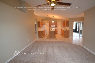 571 Fort Smith Blvd, Unit 308 in Deltona, FL - Building Photo - Building Photo