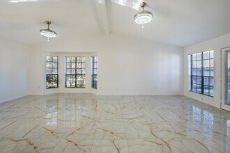 3203 Golden Willow Dr in Humble, TX - Building Photo - Building Photo