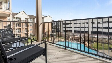 522 Hancock Ave, Unit 2-306 in Corpus Christi, TX - Foto de edificio - Building Photo