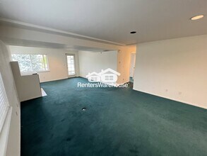 9147 Woodland Dr in Littleton, CO - Building Photo - Building Photo