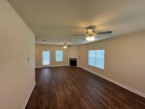 5445 Branch View Dr in Olive Branch, MS - Building Photo - Building Photo