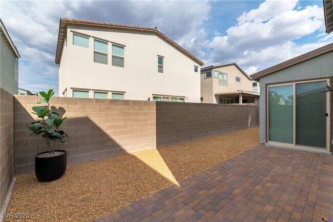 2526 Verdello St in Henderson, NV - Building Photo - Building Photo