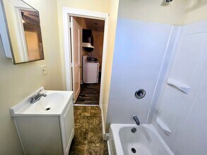 615 N Eighth St-Unit -3 in Allentown, PA - Building Photo - Building Photo