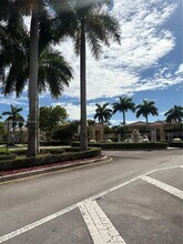 13732 SW 116th Terrace in Miami, FL - Building Photo - Building Photo