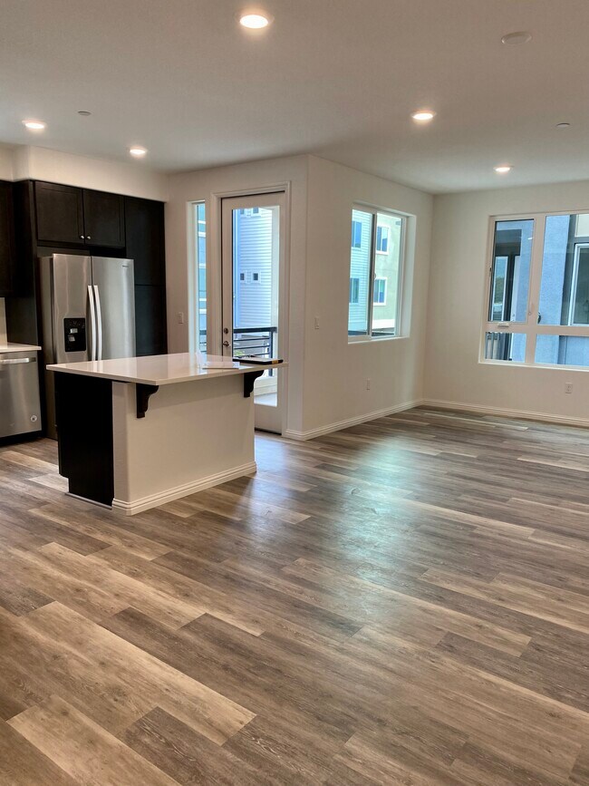 1470 Nightshade Rd, Unit #20 nightshade in Milpitas, CA - Foto de edificio - Building Photo