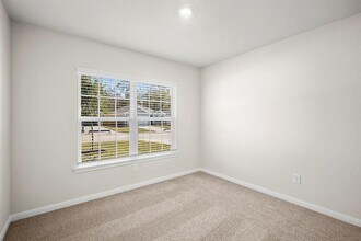 10351 Red Cardinal Dr in Cleveland, TX - Building Photo - Building Photo