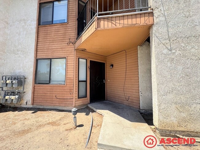 4809 Hahn Ave in Bakersfield, CA - Building Photo - Building Photo