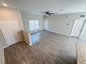 211 Taunton Rd SW in Palm Bay, FL - Building Photo - Building Photo