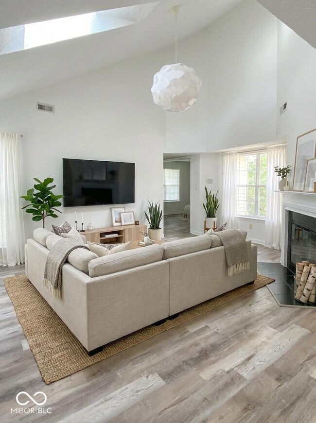 9467 Wimbledon Ct in Indianapolis, IN - Building Photo - Building Photo