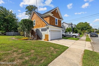801 Atlantic Ave in Point Pleasant Beach, NJ - Building Photo - Building Photo